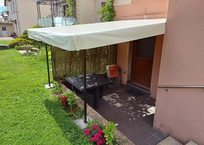 Du Burkendal דירה